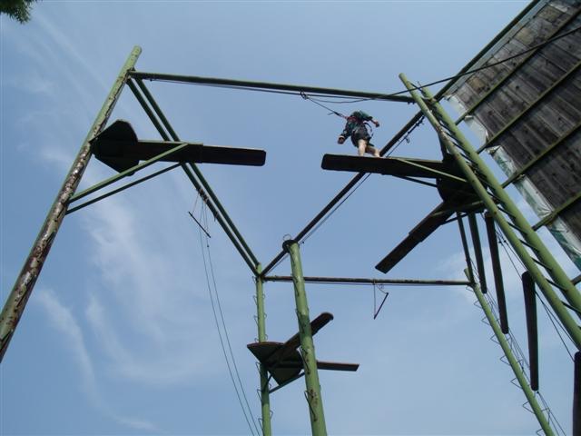 高空断桥